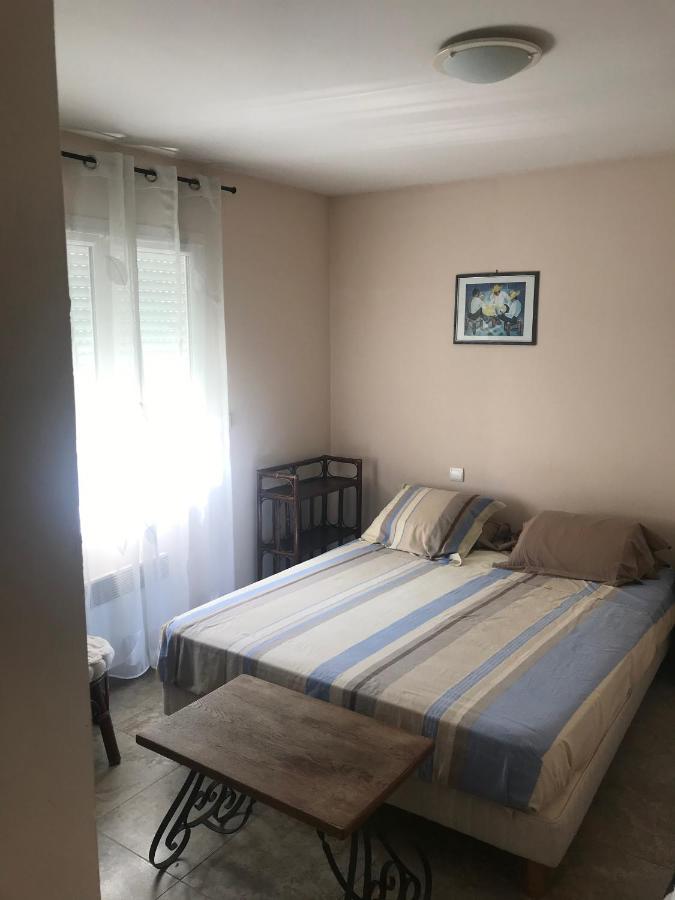 Chambre 3 Villeneuve les Béziers Esterno foto